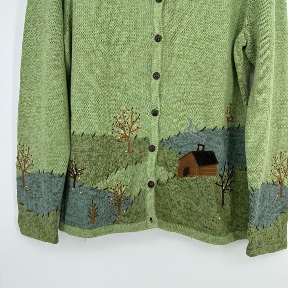 Vintage Green Sweater with Nature Scene - Picture 7 of 12